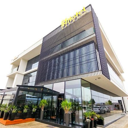 N Hotel By Noshi Rinas Εξωτερικό φωτογραφία